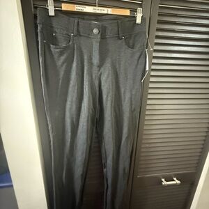 89th & Madison Gray Straight Leg Pants